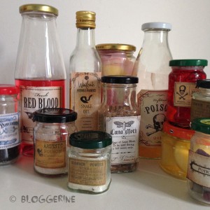 diy halloween decoration bottles mason jars with free labels
